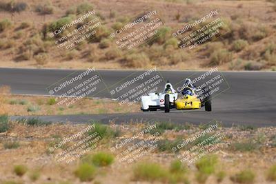 media/Jun-01-2025-CalClub SCCA (Sun) [[eae223c5dd]]/Group 3/Qualifying/